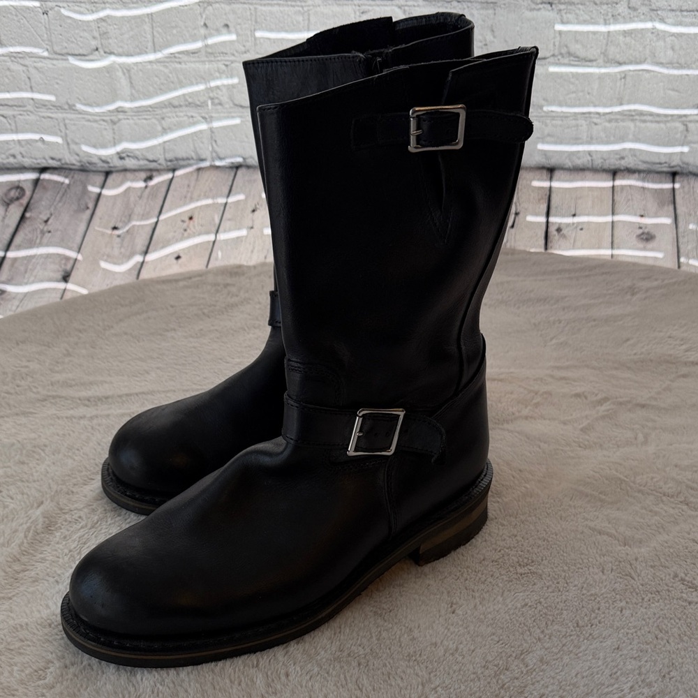 Mason Black Oil Resistant Footwear